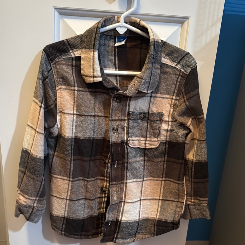 Plaid Button-Up Shirt